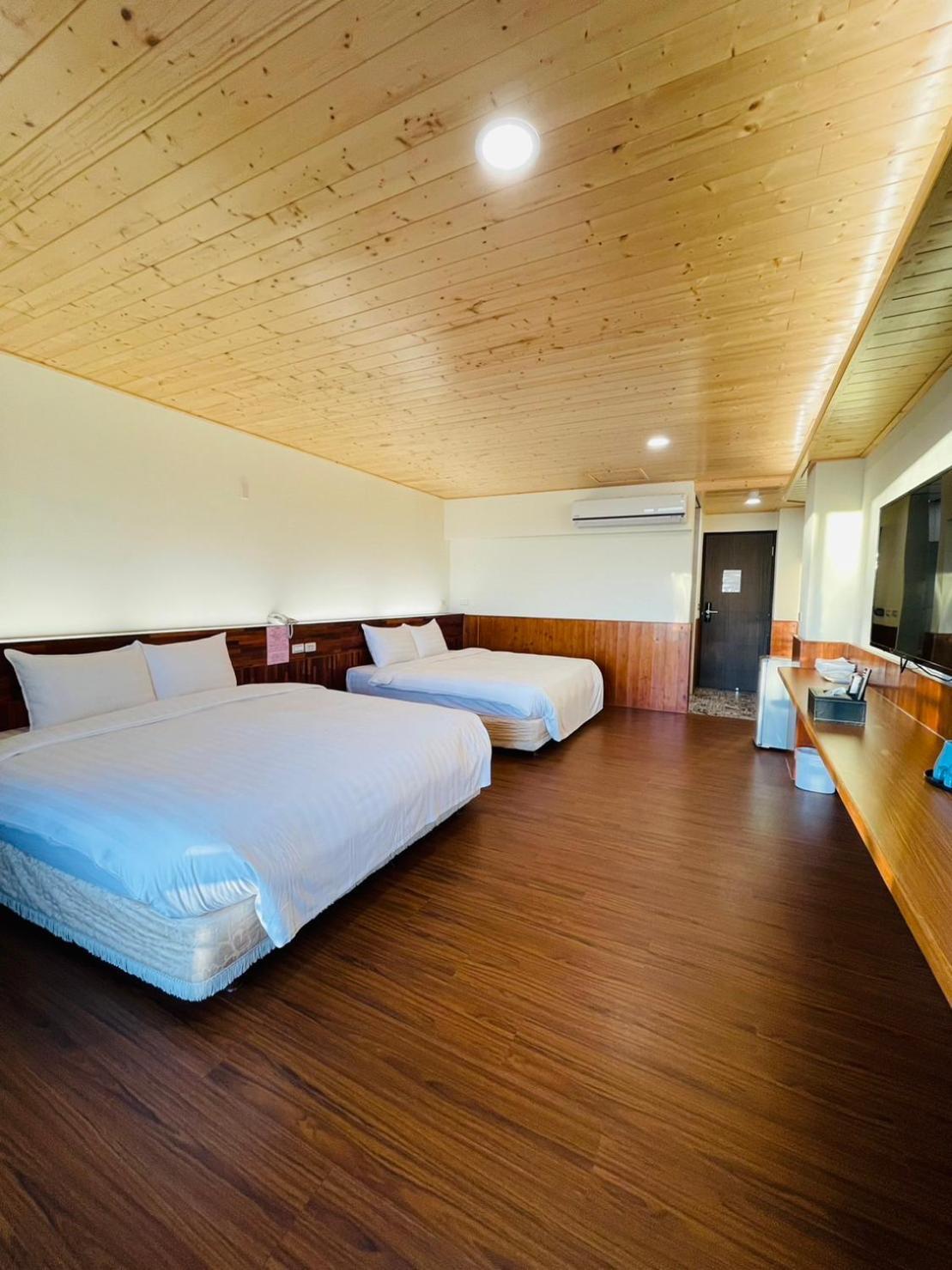 Junyi Landscape Villa Renai Bagian luar foto
